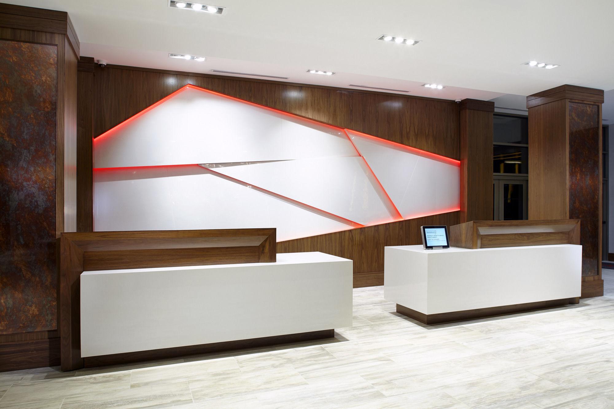Raleigh Marriott Crabtree Valley Екстериор снимка