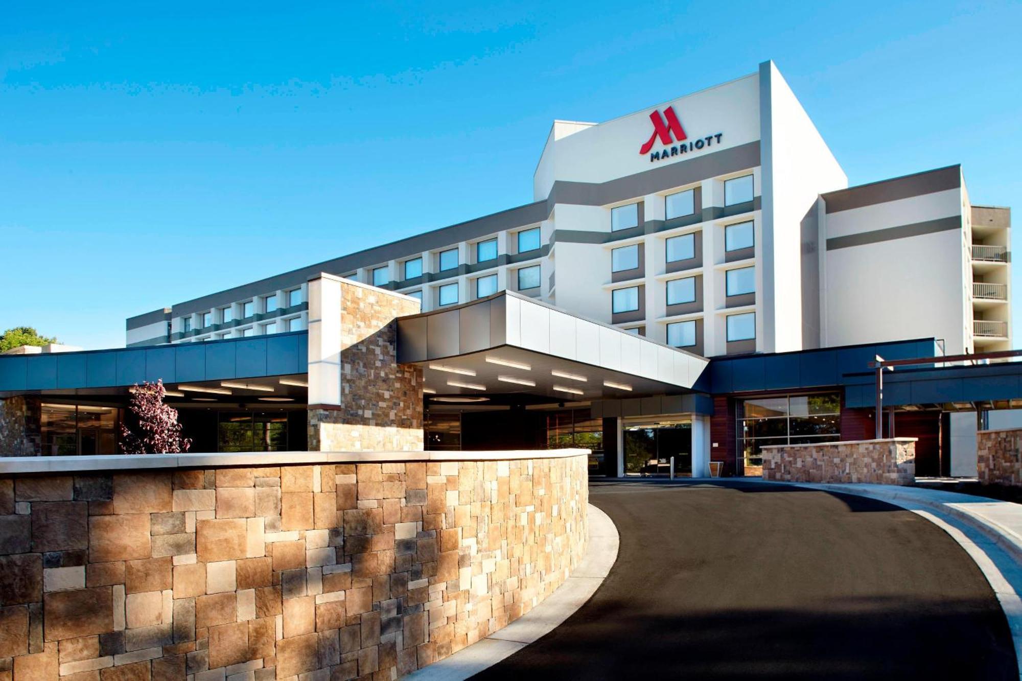 Raleigh Marriott Crabtree Valley Екстериор снимка